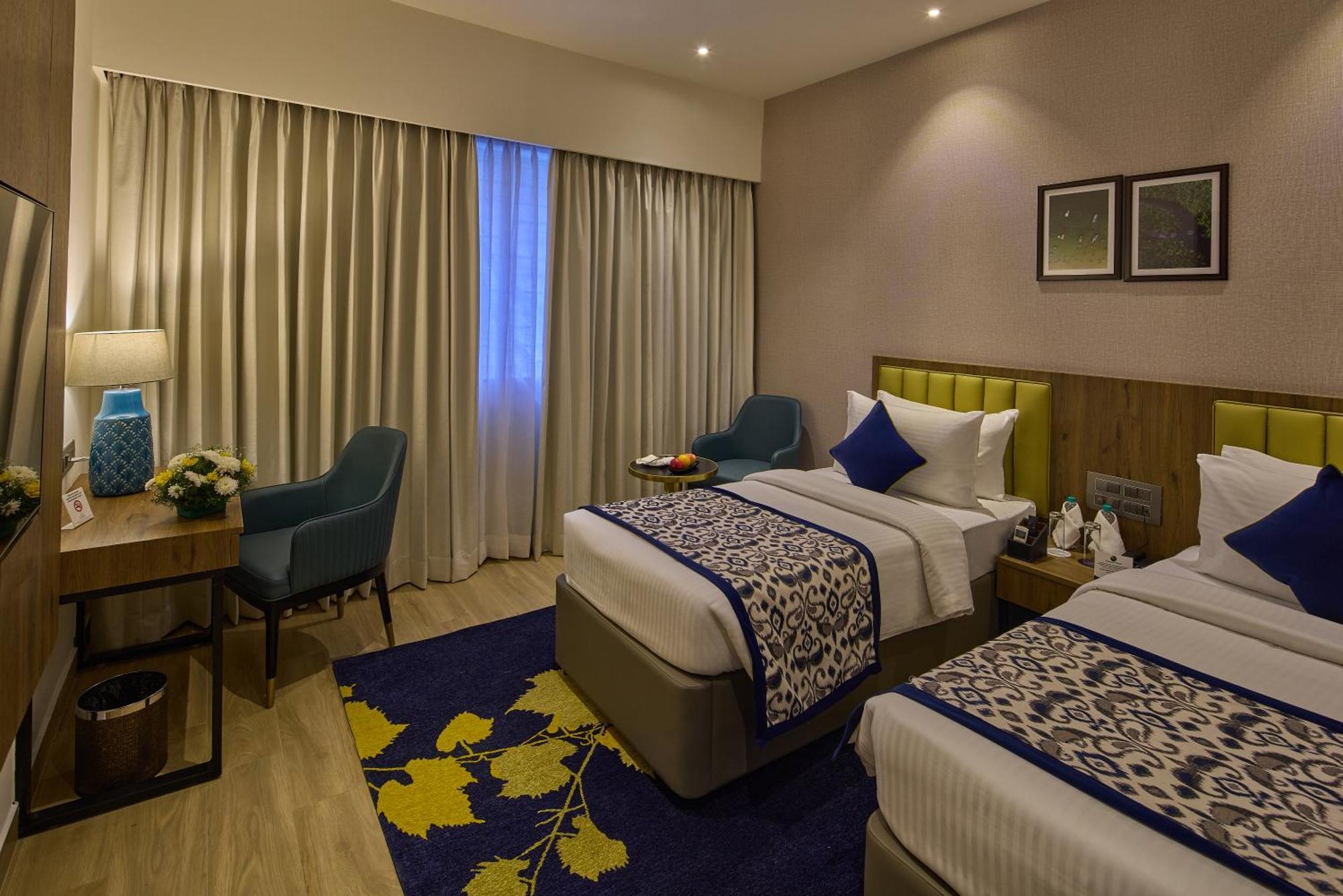 Grand Continent Hebbal A Sarovar Portico Affiliate Hotel Bangalore Extérieur photo