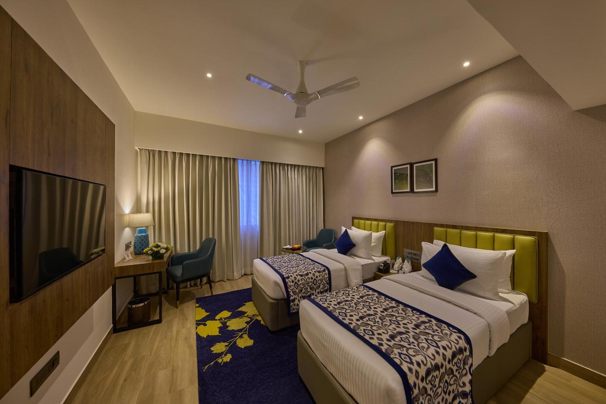 Grand Continent Hebbal A Sarovar Portico Affiliate Hotel Bangalore Extérieur photo