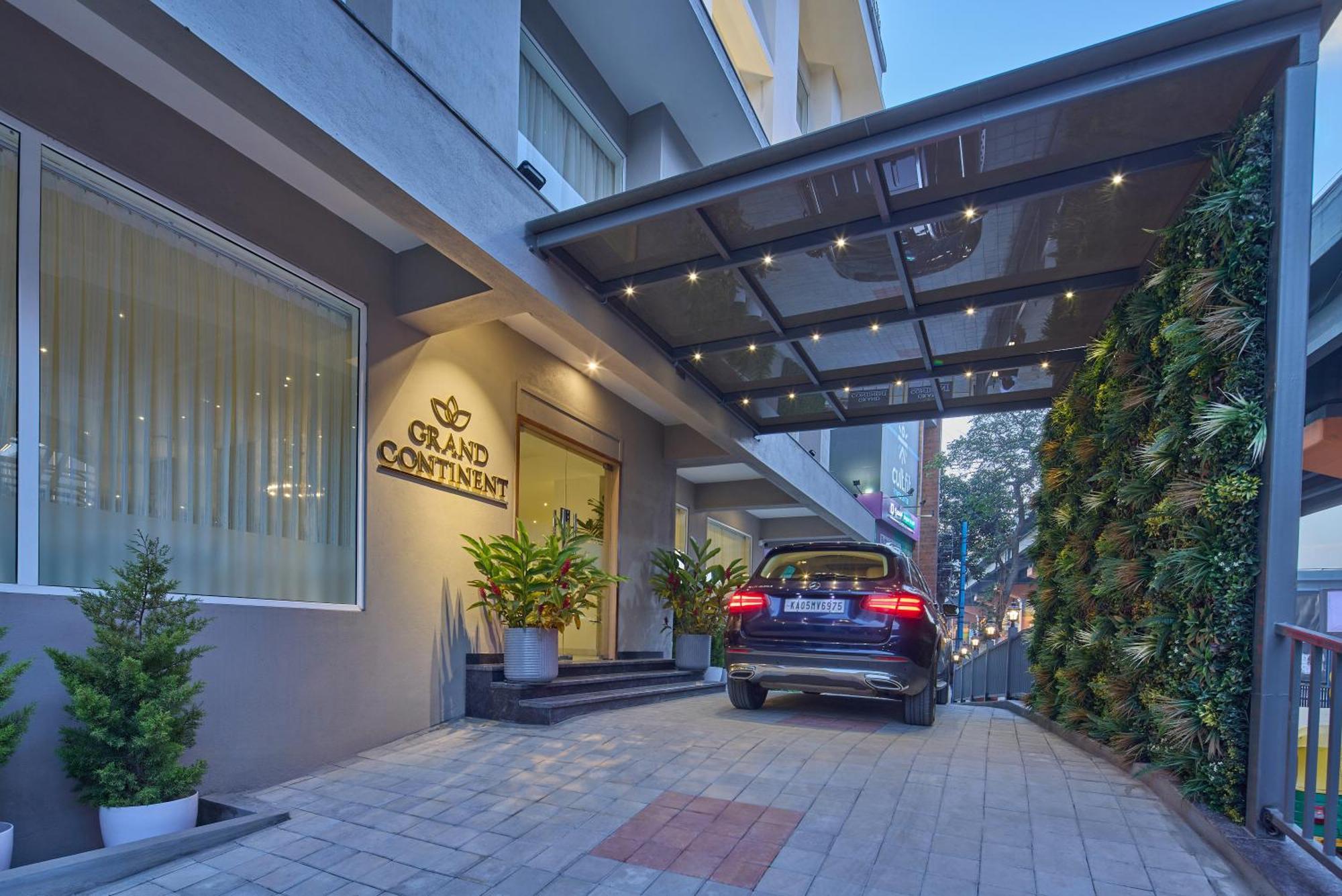 Grand Continent Hebbal A Sarovar Portico Affiliate Hotel Bangalore Extérieur photo